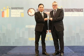 HDBank nhận giải “Ngân hàng bán lẻ nội địa tốt nhất năm 2019”