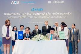 Manulife Việt Nam và ACB mở rộng hợp tác phân phối bảo hiểm