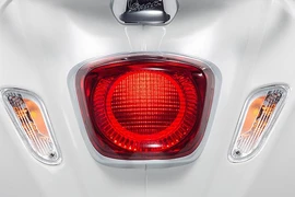 Piaggio ra mắt phiên bản Vespa Sprint 2019 cá tính
