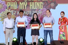 'Hội thi hoa cảnh' xuân Canh Tý cùng Phú Mỹ Hưng