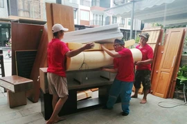 Taxi tải và dịch vụ chuyển nhà trọn gói Viet Moving