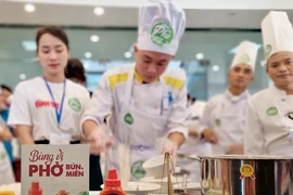 Ấn tượng tương ớt phở Chin-su tại Ngày của Phở