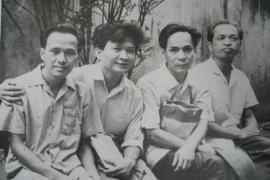 Người muôn năm ở Viên Tĩnh Viên