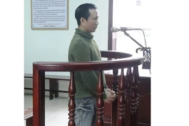 Con giết cha, lãnh án 10 năm tù giam