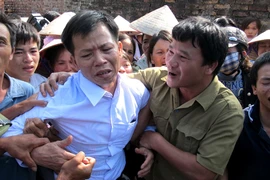 Vụ ông Nguyễn Thanh Chấn bị oan: Bắt phó CA huyện Việt Yên và trưởng phòng Viện KSND Bắc Giang