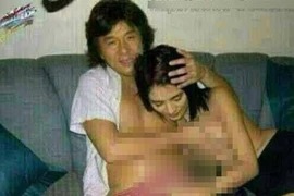 Thành Long bị chế ảnh nhạy cảm