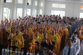 Tăng ni, Phật tử Đà Nẵng yêu cầu Trung Quốc rút giàn khoan ra khỏi biển Việt Nam