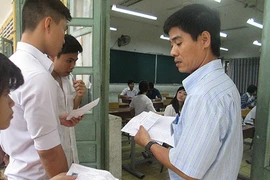 Đề thi môn Lịch Sử tiếp tục “nóng” về Biển đảo