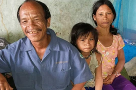 Khắc nghiệt “sinh đôi giết một”