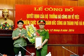 Nhân sự mới