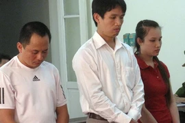 Vợ lừa bán căn hộ của chồng vì ham cờ bạc