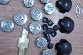 Nhóm 9X chuyên trộm logo xế hộp ở Đà Nẵng