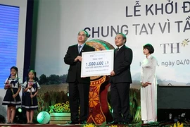 'Chung tay vì tầm vóc Việt'