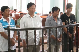 Đi tù vì để máy vận thăng đứt cáp làm chết công nhân xây dựng 