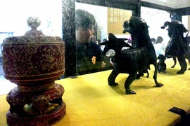 Cổ vật 'bốc hơi' (kỳ cuối): Bảo vệ cổ vật bằng 'quả bom hẹn giờ'