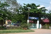 Nữ giáo viên tiểu học uống thuốc tự vẫn