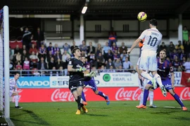 C.Ronaldo lập cú đúp, Real Madrid “vùi dập” Eibar