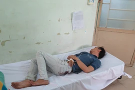 Bắn bị thương hai kẻ cướp giật liều lĩnh 