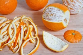 Mẹo khử mùi cho bếp thơm tho cả Tết