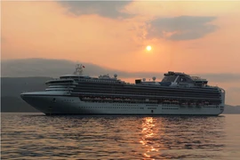 Tàu du lịch đưa gần 3 nghìn khách đến Nha Trang 