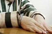 Bắt ‘nữ quái’ móc túi