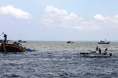 Phát hiện tàu đánh cá bị chìm trên biển Cà Mau