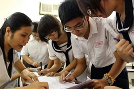 Tuyển sinh ĐH-CĐ 2015: Không hạn chế nhận hồ sơ tuyển thẳng