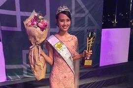 Khi người mẫu công khai thi chui
