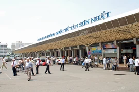 Bắt đầu thực hiện soi chiếu chung tại sân bay Tân Sơn Nhất
