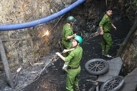 Công tác tìm kiếm nạn nhân trong vụ sập hầm gặp nhiều khó khăn