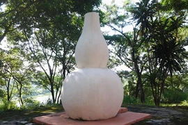 Bí ẩn những ngôi mộ kỳ lạ trên núi Bửu Long