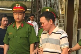 Nguyên cán bộ xã làm giả giấy tờ trốn truy nã 15 năm