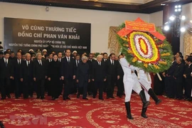 Lãnh đạo Đảng, Nhà nước viếng cố TT Phan Văn Khải