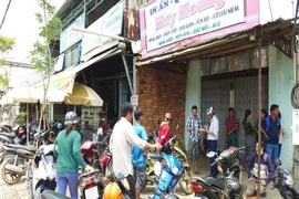 Bé 8 tuổi tử vong vì bị người tình của mẹ đánh dã man