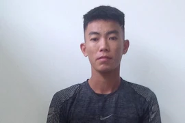 Trộm vàng của nhà hàng xóm 