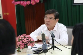 Chủ tịch TP.HCM: Xử nghiêm khắc vụ cán bộ xây 'lụi' ở Thủ Đức!