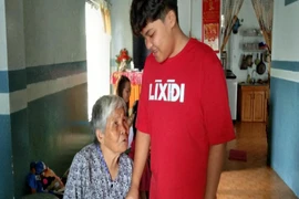 Tục 'mừng tuổi' đầu năm mới - nét đẹp văn hóa của người Việt