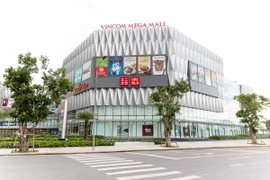 Vincom đồng loạt khai trương thêm 2 Trung tâm Thương mại mới