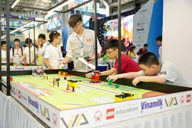 Vinamilk đồng hành cùng hơn 1500 tài năng trẻ cuộc thi Robotacon WRO 2024