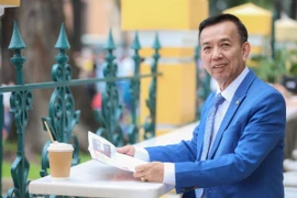 Ông David Dương: Mẹ dặn phải nhớ cội nguồn & đóng góp cho quê hương