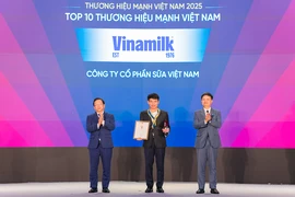Vinamilk tự hào được bình chọn là 1 trong 10 thương hiệu mạnh Việt Nam