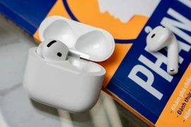 Review AirPods 4 chi tiết: Thiết kế mới, chất âm có "đỉnh" hơn?