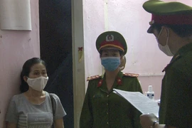 Bắt người phụ nữ Huế chiếm đoạt gần 500 triệu đồng
