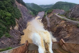 Yêu cầu xử lý thủy điện Thượng Nhật vì tự ý tích nước