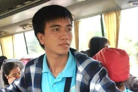 Nhà trường tổ chức lễ tưởng niệm sinh viên Nguyễn Văn Nhã