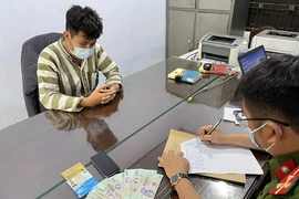 Lập Fanpage bán sắt thép, lừa hơn 200 triệu đồng