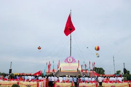 Chủ tịch nước dự lễ thượng cờ 'Thống nhất non sông'
