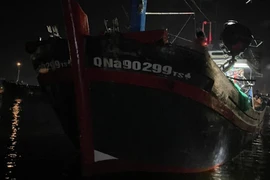 Tàu cá Quảng Trị và Quảng Nam đâm va ngoài biển, 1 tàu bị chìm