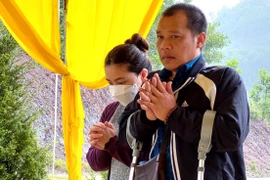 VKS phê chuẩn quyết định khởi tố vụ 'gửi con đi chữa bệnh nhận lại hũ tro cốt'