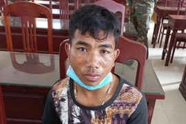 Bắt 1 người Lào đưa 2 người Trung Quốc xuất cảnh trái phép qua biên giới Việt Nam